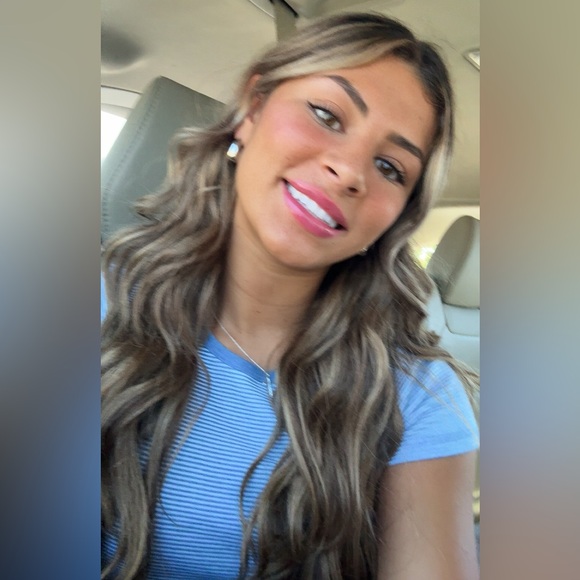 Meet your Posher, Tabitha - Picture 5 of 6